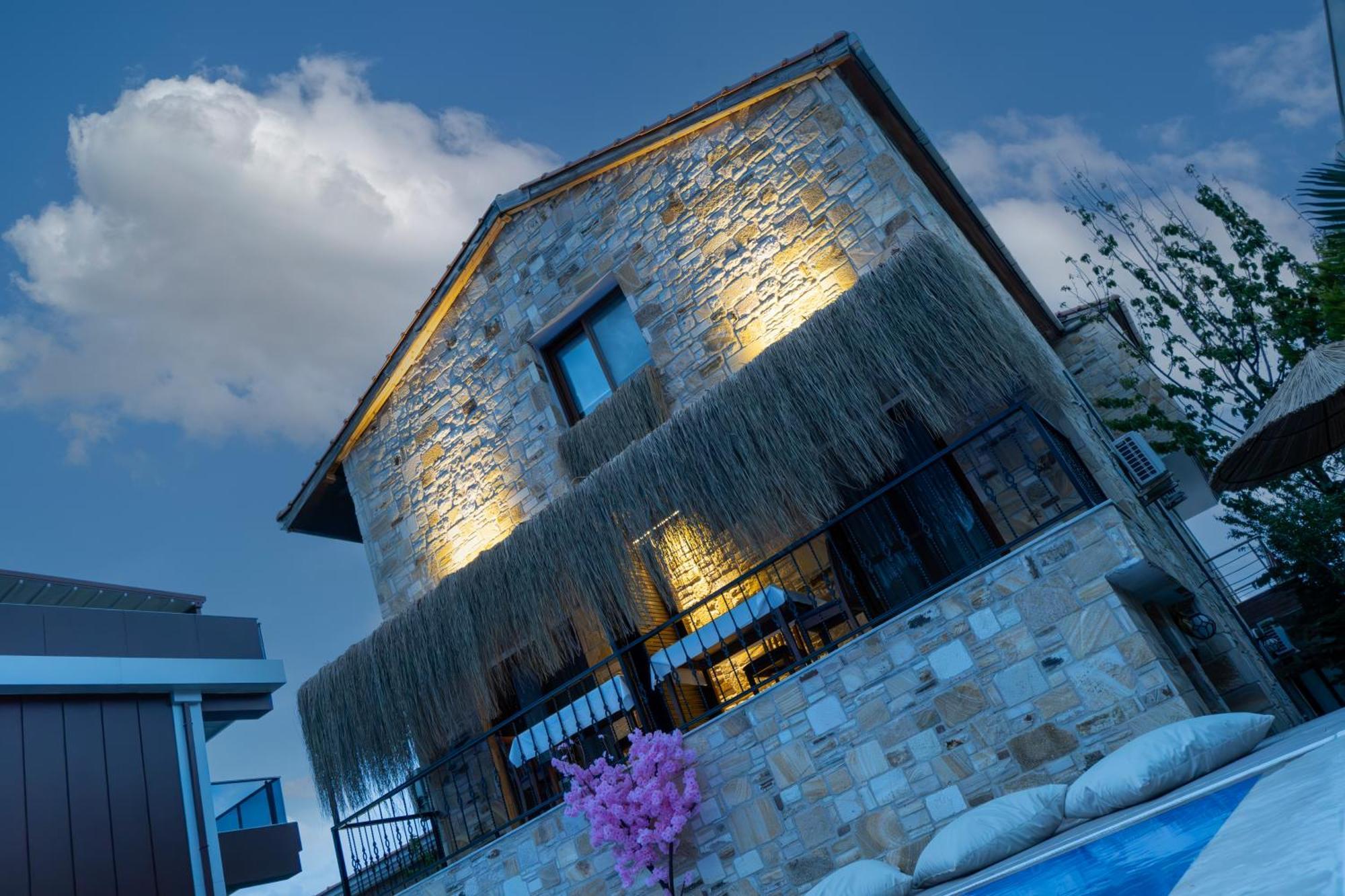 Stone House Butik Otel Esmirna Exterior foto